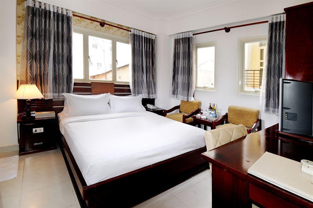 Khách sạn Khách Sạn&spa Rosa